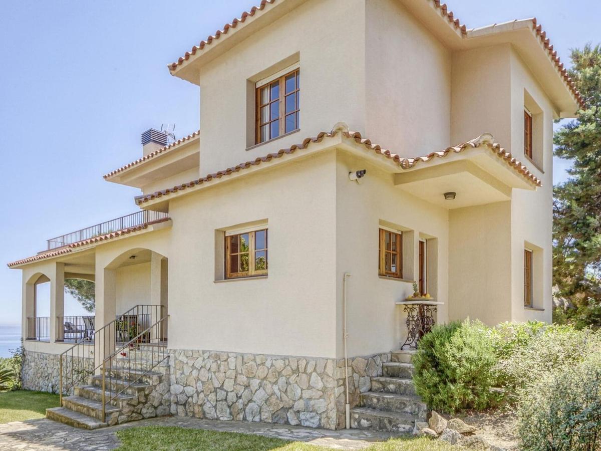 Belvilla By Oyo Villa In Arenys De Mar With Pool Экстерьер фото
